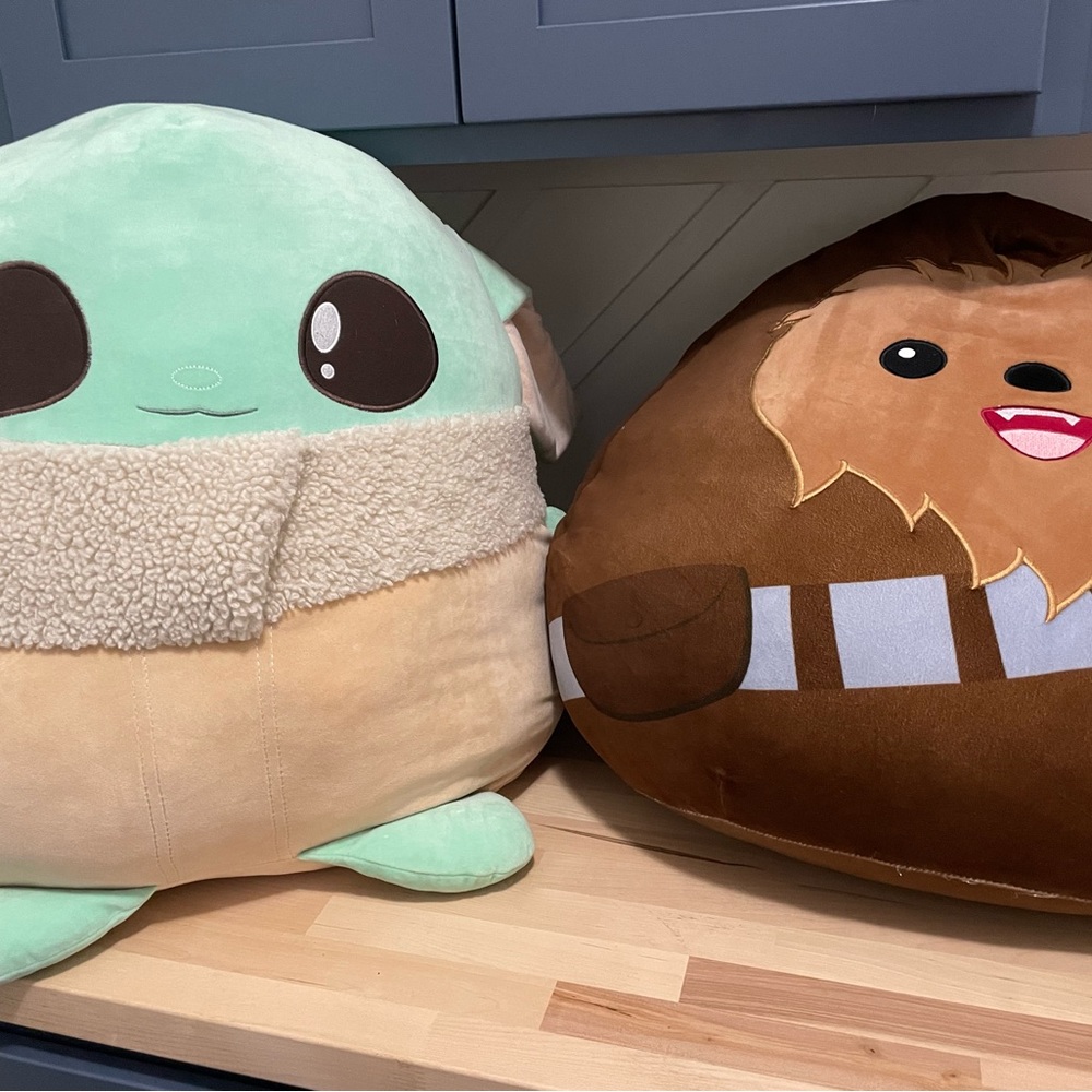 Yoda and Chewbacca 20’ squishmellow